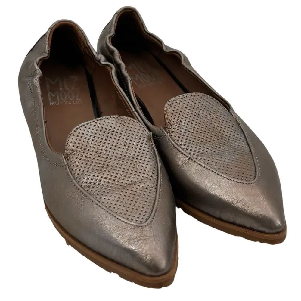 Miz Mooz gold metallic pointed toe flats size 9.5